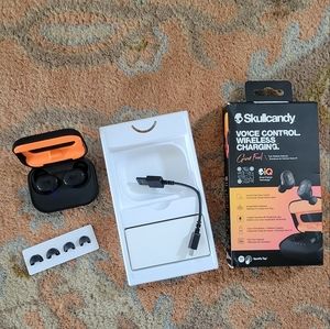 Skullcandy wireless earbuds